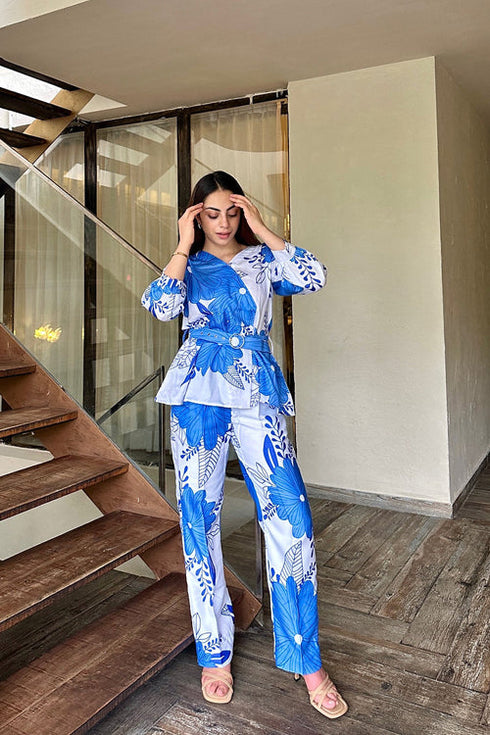 Stylish White Blue Coord Set